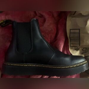 Black Leather Chelsea Boots 2978 BEX doc martens